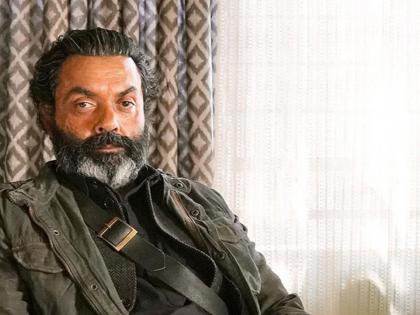 Amid Russia-Ukraine conflict, video of Bobby Deol deceiving Russian army in Players goes viral | Amid Russia-Ukraine conflict, video of Bobby Deol deceiving Russian army in Players goes viral
