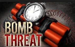 Bomb Threat in Mumbai: 50-Year-Old Noida Man Arrested, Police Probe Hoax Call | Bomb Threat in Mumbai: 50-Year-Old Noida Man Arrested, Police Probe Hoax Call