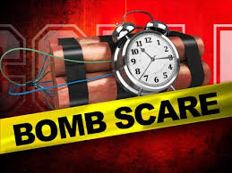 Patna On High Alert After Civil Court Gets Bomb Threat; Entire Premises Vacated | Patna On High Alert After Civil Court Gets Bomb Threat; Entire Premises Vacated