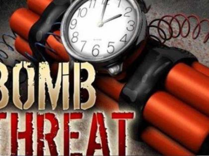 Delhi Bomb Threat: Schools and Airport Across City Receive Blast Email; Security Beefed Up at National Capital | Delhi Bomb Threat: Schools and Airport Across City Receive Blast Email; Security Beefed Up at National Capital