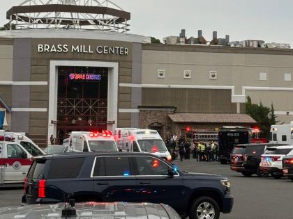 Brass Mill Center Shooting: 5 People Shot at Shopping Mall in Connecticut's Waterbury (Watch Video) | Brass Mill Center Shooting: 5 People Shot at Shopping Mall in Connecticut's Waterbury (Watch Video) Brass Mill Center Shooting: 5 People Shot at Shopping Mall in Connecticut's Waterbury (Watch Video) | Brass Mill Center Shooting: 5 People Shot at Shopping Mall in Connecticut's Waterbury (Watch Video)
