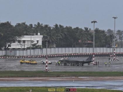 UK Fighter Jet Makes Emergency Landing at Kerala International Airport Due to Low Fuel: Report | UK Fighter Jet Makes Emergency Landing at Kerala International Airport Due to Low Fuel: Report UK Fighter Jet Makes Emergency Landing at Kerala International Airport Due to Low Fuel: Report | UK Fighter Jet Makes Emergency Landing at Kerala International Airport Due to Low Fuel: Report