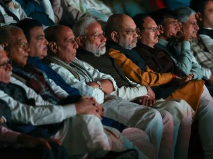 “Unki Aankhein Namm Thi”: Vikrant Massey Revisits PM Modi’s Response to The Sabarmati Report | “Unki Aankhein Namm Thi”: Vikrant Massey Revisits PM Modi’s Response to The Sabarmati Report “Unki Aankhein Namm Thi”: Vikrant Massey Revisits PM Modi’s Response to The Sabarmati Report | “Unki Aankhein Namm Thi”: Vikrant Massey Revisits PM Modi’s Response to The Sabarmati Report