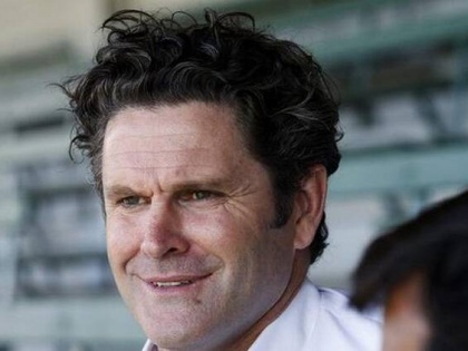 Former New Zealand all-rounder Chris Cairns critical after emergency surgery | Former New Zealand all-rounder Chris Cairns critical after emergency surgery