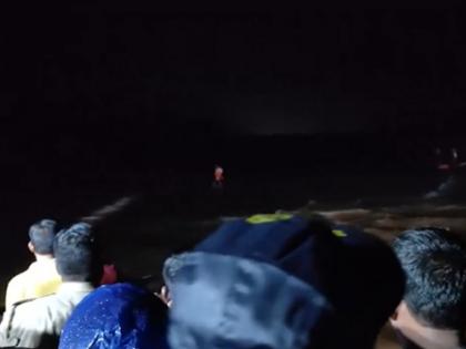 Ratnagiri: Four Trapped on Other Side of River in Chiplun After Sudden Rise in Water Levels Due to Heavy Rainfall | Ratnagiri: Four Trapped on Other Side of River in Chiplun After Sudden Rise in Water Levels Due to Heavy Rainfall Ratnagiri: Four Trapped on Other Side of River in Chiplun After Sudden Rise in Water Levels Due to Heavy Rainfall | Ratnagiri: Four Trapped on Other Side of River in Chiplun After Sudden Rise in Water Levels Due to Heavy Rainfall