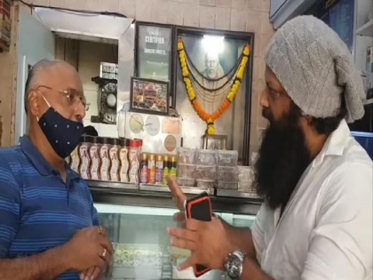 Sanjay Nirupam slams Shiv Sena leader for threatening 'Karachi Sweets' shop owner to change name | Sanjay Nirupam slams Shiv Sena leader for threatening 'Karachi Sweets' shop owner to change name