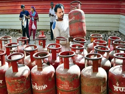 Rajasthan Govt Slashes Ujjwala Gas Cylinder Price by Rs 50 | Rajasthan Govt Slashes Ujjwala Gas Cylinder Price by Rs 50