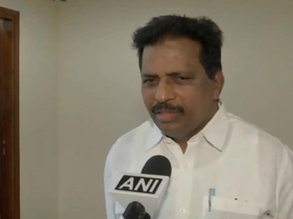 ‘Flight Again Went Up at High Speed’: Congress MP Kodikunnil Suresh Shares Ordeal as Thiruvananthapuram–Delhi Flight Makes Emergency Landing in Chennai | ‘Flight Again Went Up at High Speed’: Congress MP Kodikunnil Suresh Shares Ordeal as Thiruvananthapuram–Delhi Flight Makes Emergency Landing in Chennai