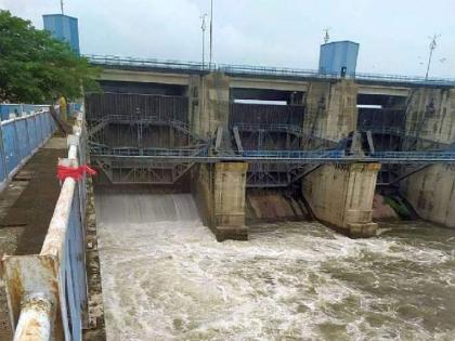Heavy rains in Vidarbha; 27 gates of Gosikhurd dam opened by half a meter | Heavy rains in Vidarbha; 27 gates of Gosikhurd dam opened by half a meter
