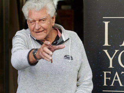 Hollywood actor Dave Prowse of Star Wars fame dies at the age of 85 | Hollywood actor Dave Prowse of Star Wars fame dies at the age of 85