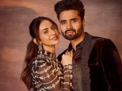 Rakul Preet Singh and Jackky Bhagnani to be Honored as ‘Fit India Couple’ on World Yoga Day | Rakul Preet Singh and Jackky Bhagnani to be Honored as ‘Fit India Couple’ on World Yoga Day Rakul Preet Singh and Jackky Bhagnani to be Honored as ‘Fit India Couple’ on World Yoga Day | Rakul Preet Singh and Jackky Bhagnani to be Honored as ‘Fit India Couple’ on World Yoga Day