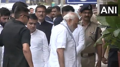 Ahmedabad Plane Crash: PM Modi Arrives at Civil Hospital To Meet Injured Passengers Of Air India Flight | Ahmedabad Plane Crash: PM Modi Arrives at Civil Hospital To Meet Injured Passengers Of Air India Flight Ahmedabad Plane Crash: PM Modi Arrives at Civil Hospital To Meet Injured Passengers Of Air India Flight | Ahmedabad Plane Crash: PM Modi Arrives at Civil Hospital To Meet Injured Passengers Of Air India Flight