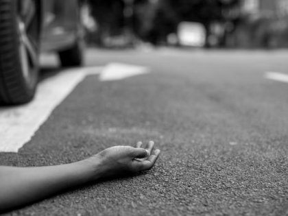Pune city witnesses tragic day with three fatal accidents | Pune city witnesses tragic day with three fatal accidents Pune city witnesses tragic day with three fatal accidents | Pune city witnesses tragic day with three fatal accidents