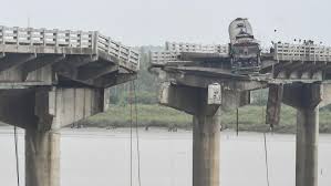 PMO Mourns Gujarat Bridge Collapse, Announces ₹2 Lakh Compensation For Victims Families | PMO Mourns Gujarat Bridge Collapse, Announces ₹2 Lakh Compensation For Victims Families