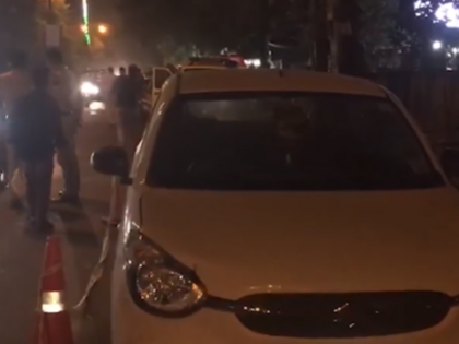 Delhi: Man Found Dead Under Suspicious Circumstances Inside Car in Vikaspuri (VIDEO) | Delhi: Man Found Dead Under Suspicious Circumstances Inside Car in Vikaspuri (VIDEO) Delhi: Man Found Dead Under Suspicious Circumstances Inside Car in Vikaspuri (VIDEO) | Delhi: Man Found Dead Under Suspicious Circumstances Inside Car in Vikaspuri (VIDEO)