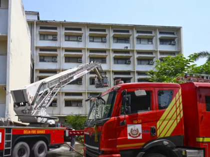 Delhi Hospital Fire: Blaze Breaks Out At Kidney Hospital In Dabri Area ...