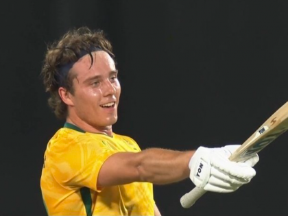 Dewald Brevis Hits Maiden T20I Century off 41 Balls in Australia vs South Africa 2nd T20I (VIDEO) | Dewald Brevis Hits Maiden T20I Century off 41 Balls in Australia vs South Africa 2nd T20I (VIDEO)