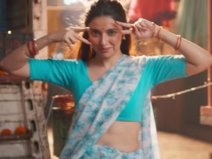At 37, Divya Khossla Brings the Carefree Energy of an 18-Year-Old in 'Ek Chatur Naar' Title Track | At 37, Divya Khossla Brings the Carefree Energy of an 18-Year-Old in 'Ek Chatur Naar' Title Track At 37, Divya Khossla Brings the Carefree Energy of an 18-Year-Old in 'Ek Chatur Naar' Title Track | At 37, Divya Khossla Brings the Carefree Energy of an 18-Year-Old in 'Ek Chatur Naar' Title Track