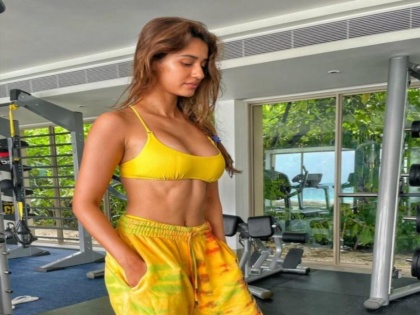 Disha Patani flaunts her sculptured figure from Maldives gym | Disha Patani flaunts her sculptured figure from Maldives gym