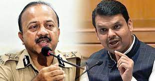 IPS officer Deven Bharti takes charge as special commissioner, Fadnavis says he will report to commissioner of police | IPS officer Deven Bharti takes charge as special commissioner, Fadnavis says he will report to commissioner of police