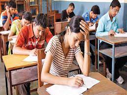 MPSC aspirants oppose introduction of new exam pattern from this year | MPSC aspirants oppose introduction of new exam pattern from this year