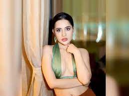 Urfi Javed denied rented accommodation in Mumbai for wearing skimpy clothes | Urfi Javed denied rented accommodation in Mumbai for wearing skimpy clothes