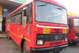 MSRTC bus conductor suspended for allegedly leaving his bus midway to drink alcohol | MSRTC bus conductor suspended for allegedly leaving his bus midway to drink alcohol