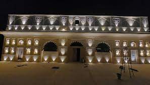Maharashtra: 17th century palace, Soneri Mahal gets new look with lights | Maharashtra: 17th century palace, Soneri Mahal gets new look with lights