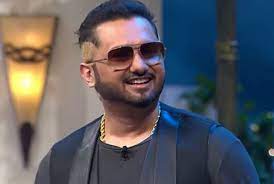 Mumbai police receives complaint against Honey Singh, his team members for assaulting event management agency owner | Mumbai police receives complaint against Honey Singh, his team members for assaulting event management agency owner