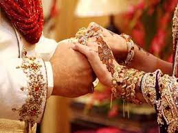 Latur: Five HIV-positive couples tie nuptial knot | Latur: Five HIV-positive couples tie nuptial knot