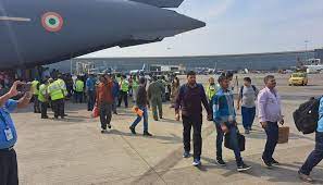 Indian Air Force aircraft carrying 246 Indians evacuated from Sudan lands in Mumbai | Indian Air Force aircraft carrying 246 Indians evacuated from Sudan lands in Mumbai