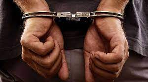 Mumbai: 38-year-old man held for robbing man at knifepoint | Mumbai: 38-year-old man held for robbing man at knifepoint
