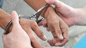 Navi Mumbai: Police held two persons for extorting money from spa owner | Navi Mumbai: Police held two persons for extorting money from spa owner Navi Mumbai: Police held two persons for extorting money from spa owner | Navi Mumbai: Police held two persons for extorting money from spa owner