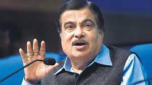 Votes are won on basis of politics of service rather on posters and banners: Nitin Gadkari | Votes are won on basis of politics of service rather on posters and banners: Nitin Gadkari