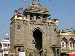 Osmanabad: Tulja Bhavani temple prohibits entry of devotees in half pants or indecent clothes | Osmanabad: Tulja Bhavani temple prohibits entry of devotees in half pants or indecent clothes