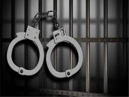 Thane: Man found lying in pool of blood at his home, 4 arrested | Thane: Man found lying in pool of blood at his home, 4 arrested Thane: Man found lying in pool of blood at his home, 4 arrested | Thane: Man found lying in pool of blood at his home, 4 arrested