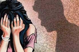 Navi Mumbai: Security guard booked for stalking, harassing female employee of construction firm | Navi Mumbai: Security guard booked for stalking, harassing female employee of construction firm Navi Mumbai: Security guard booked for stalking, harassing female employee of construction firm | Navi Mumbai: Security guard booked for stalking, harassing female employee of construction firm