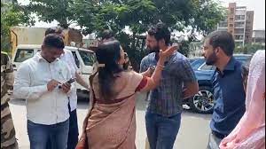 Mumbai: Two civic engineers submits complaint against Geeta Jain for slapping controversy | Mumbai: Two civic engineers submits complaint against Geeta Jain for slapping controversy