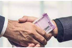 Palghar: ACB arrests two for demanding bribe from power consumer | Palghar: ACB arrests two for demanding bribe from power consumer