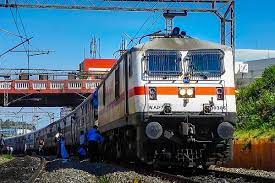 Maharashtra: Railway police claim detection of 7 cases of thefts on long-distance train | Maharashtra: Railway police claim detection of 7 cases of thefts on long-distance train
