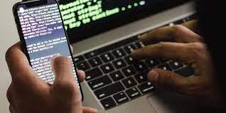 Navi Mumbai: Police register offence against owners of 9 IP addresses for hacking into server of online food company | Navi Mumbai: Police register offence against owners of 9 IP addresses for hacking into server of online food company