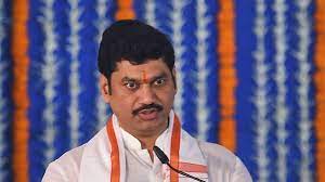 Six out of eight districts in Maha's Marathwada region facing drought-like situation: Dhananjay Munde | Six out of eight districts in Maha's Marathwada region facing drought-like situation: Dhananjay Munde