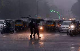 IMD issues yellow alert in parts of Maharashtra | IMD issues yellow alert in parts of Maharashtra