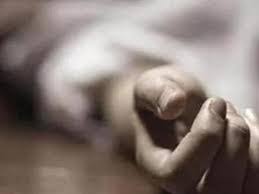 Teenager found dead under mysterious circumstances in Ahmednagar | Teenager found dead under mysterious circumstances in Ahmednagar