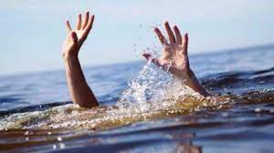 Mumbai: 17-year-old boy drowns in sea near Mahim | Mumbai: 17-year-old boy drowns in sea near Mahim