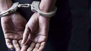 Man held for breaking into temple and stealing cash in Palghar | Man held for breaking into temple and stealing cash in Palghar Man held for breaking into temple and stealing cash in Palghar | Man held for breaking into temple and stealing cash in Palghar