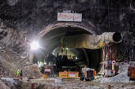 Expert committee constituted to investigate reasons behind Silkyara tunnel collapse, says Nitin Gadkari | Expert committee constituted to investigate reasons behind Silkyara tunnel collapse, says Nitin Gadkari