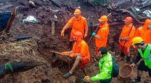 Raigad Landslide: Search operation resumes on third day | Raigad Landslide: Search operation resumes on third day