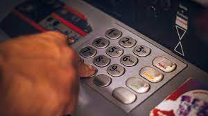 Palghar: Five held for theft from ATMs in Palghar | Palghar: Five held for theft from ATMs in Palghar