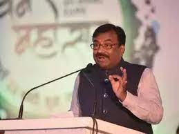 Sudhir Mungantiwar dares Sharad Pawar-led NCP to show number of MLAs supporting them | Sudhir Mungantiwar dares Sharad Pawar-led NCP to show number of MLAs supporting them